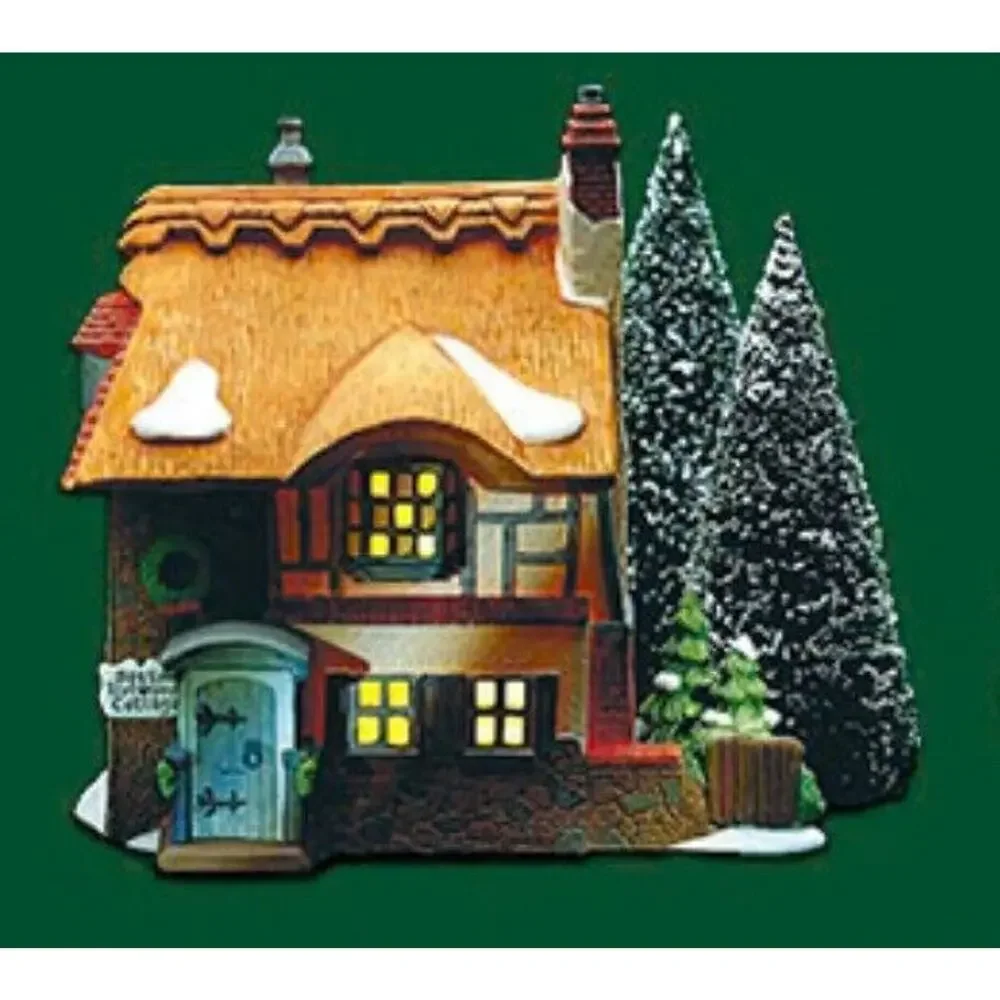 NEW Department 56 Dickens Village Copperfield Betsy Trotwood's Cottage 5550 Dept